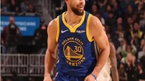 “CBA战绩新突破！11胜7负逆袭战，主场火力全开挑战历史败绩阴霾”